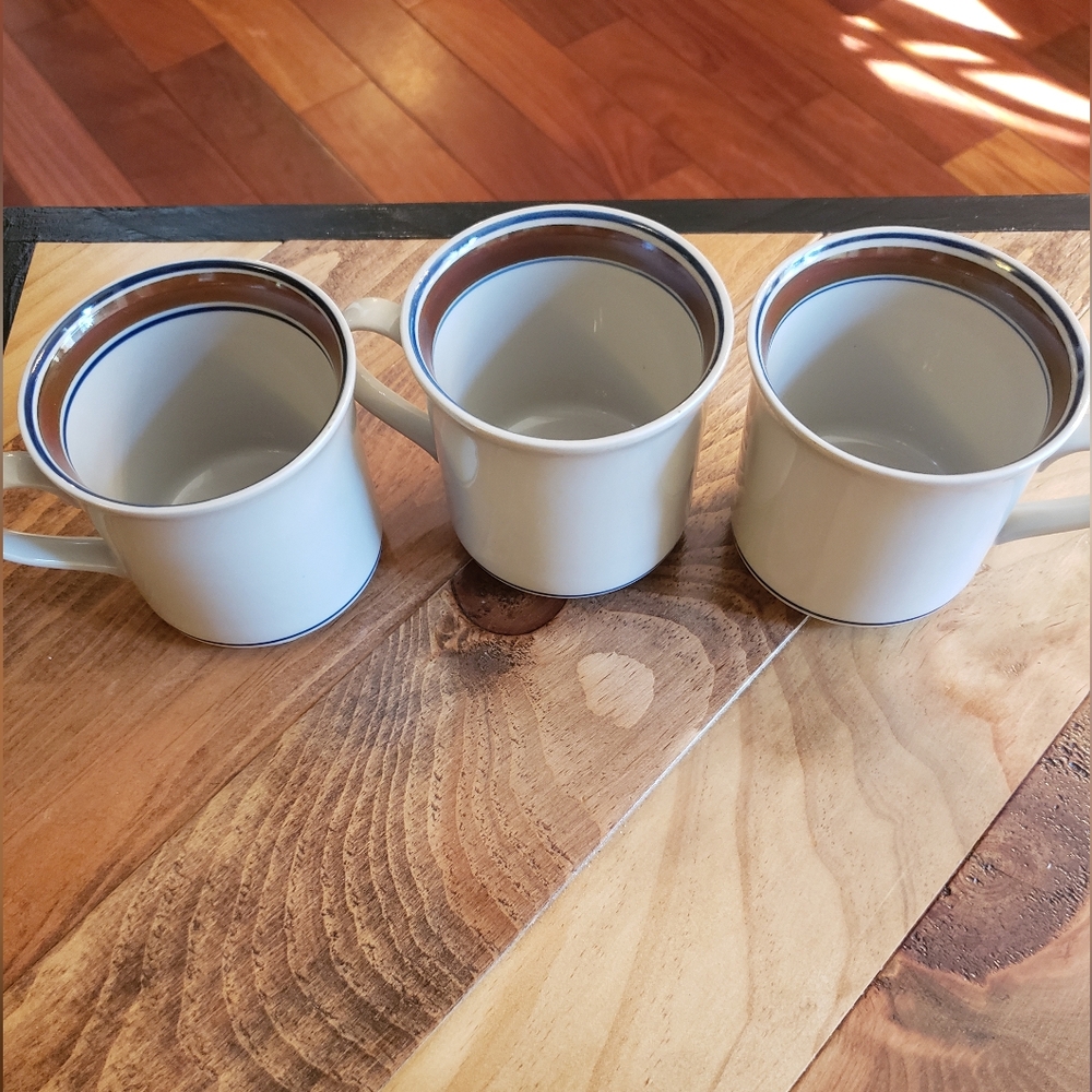 Vintage Salem Stoneware Small Coffee Mugs New Blue And Brown Stripes Lot Of 3